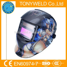 Auto darking welding helmet